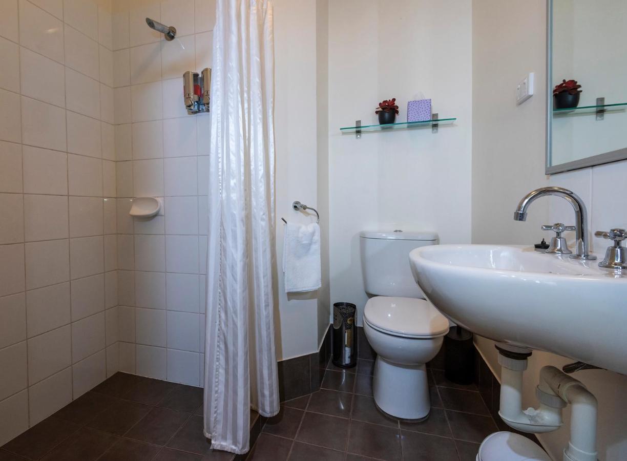 Seaview And Spa At Torbay ألباني المظهر الخارجي الصورة